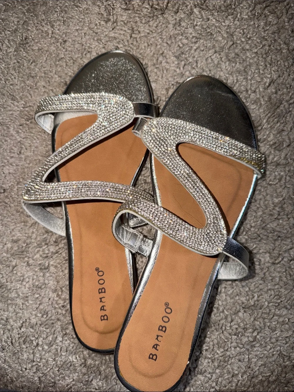 Sandles - Picture 1 of 2